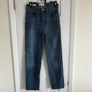 Universal Thread Women's Straight Leg Jeans - Blue